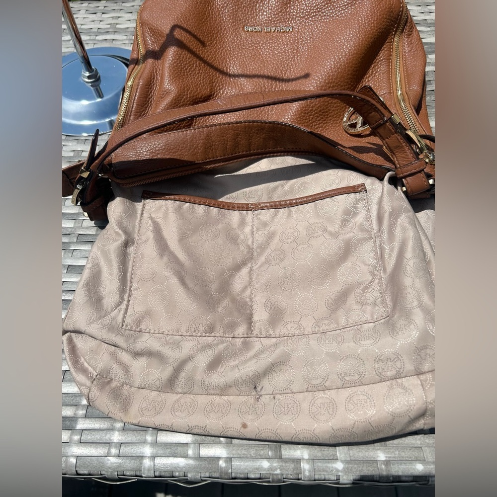Michael Kors Aria Large Brown Pebbled Leather Shoulder Bag w/ MK Dustbag EUC!​ - Picture 11 of 13